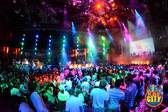 cancun spring break clubs